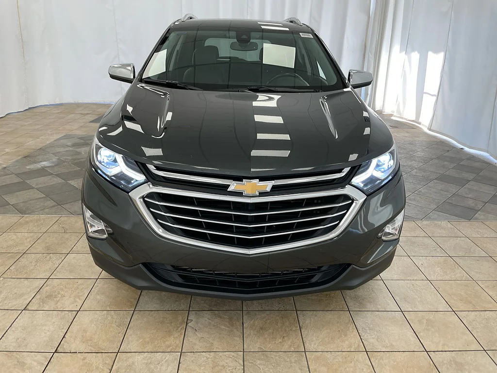 Used 2020 Nightfall Gray Metallic Chevrolet Premier image 30