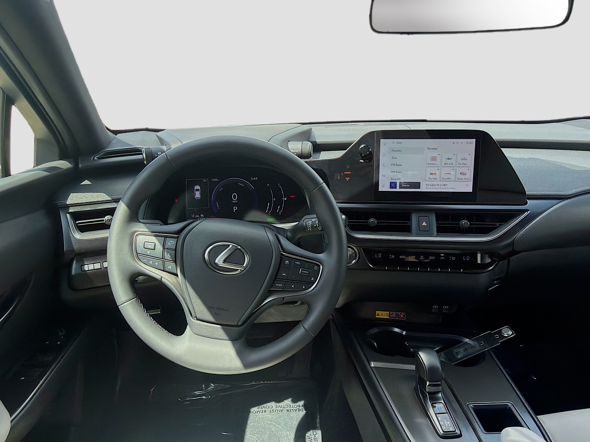 Used 2025 Iridium Lexus UX 300h image 18