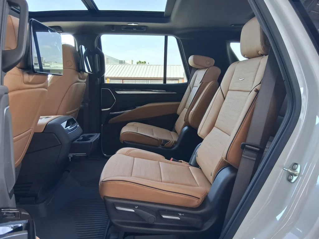 2026 Cadillac Escalade Luxury - Photo 24
