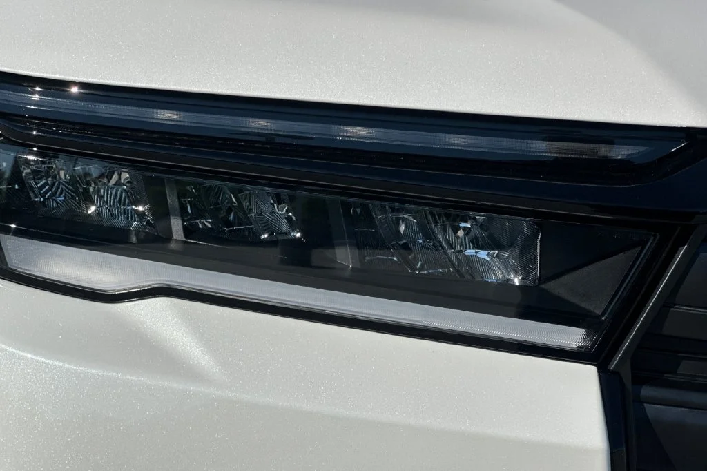 New 2026 Platinum White Pearl Honda Sport image 31