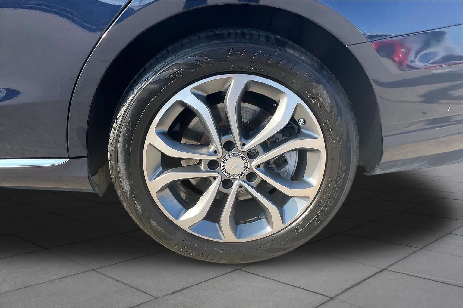 Used 2016 Lunar Blue Metallic Mercedes-Benz C 300 image 8
