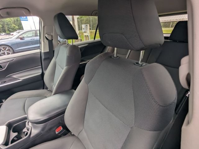 Used 2021 Midnight Black Metallic Toyota LE image 14