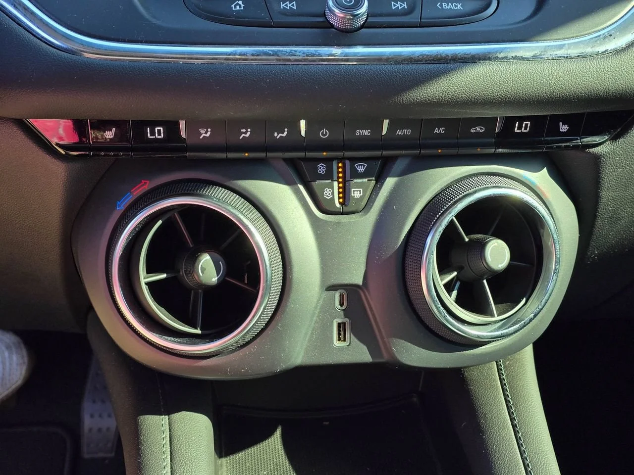 Used 2022 Iron Gray Chevrolet LT w/2LT image 14