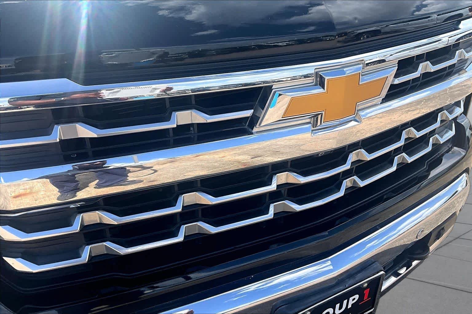 Used 2022 Black Chevrolet LTZ image 30