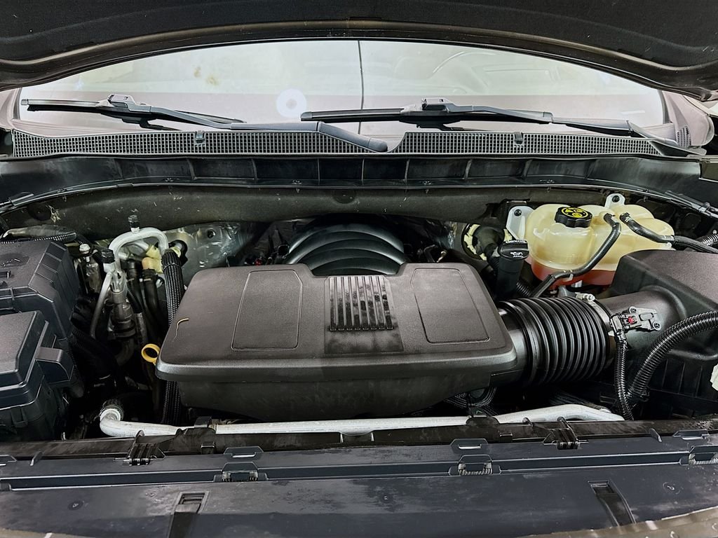 Used 2021 Gray Chevrolet High Country image 33
