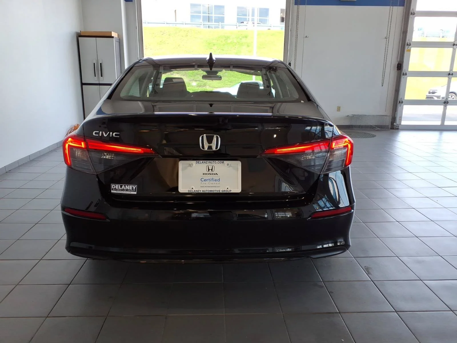 Certified Used 2023 Crystal Black Pearl Honda 1.5T 4D EX image 6