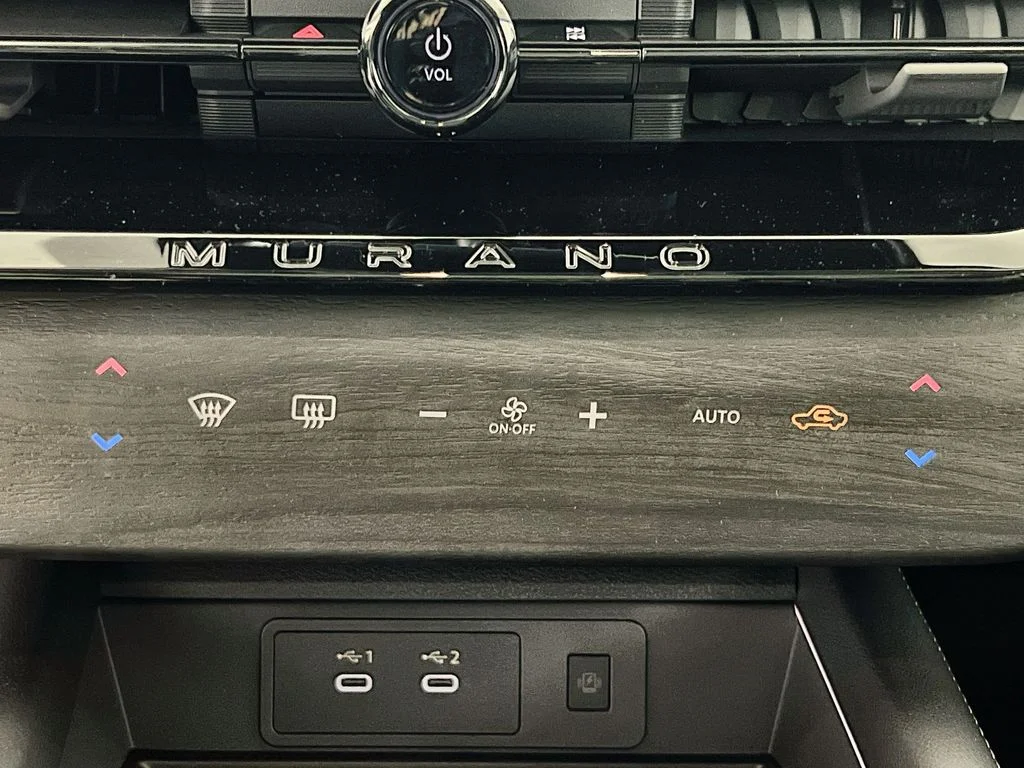 New 2026 White Nissan SL image 17