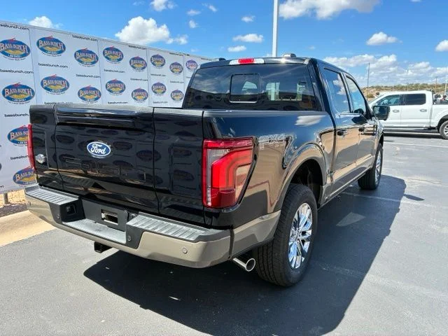 New 2026 Agate Black Metallic Ford King Ranch image 4