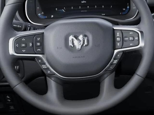 New 2026 Ivory White Tri-Coat Pearl-Coat Exterior Paint RAM LARAMIE image 45