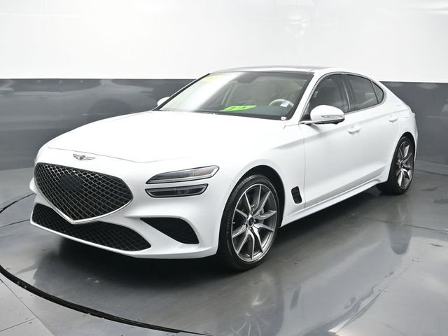 Used 2026 White Genesis 2.5T Prestige image 3