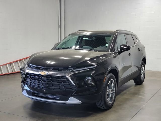 New 2026 Black Chevrolet 2LT image 2