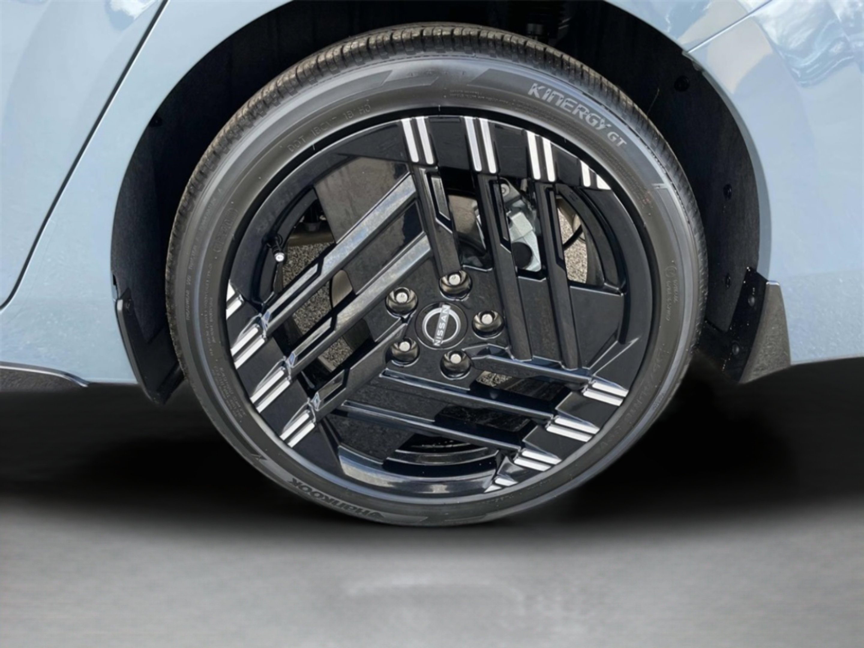 2026 Nissan Sentra SR - Photo 29