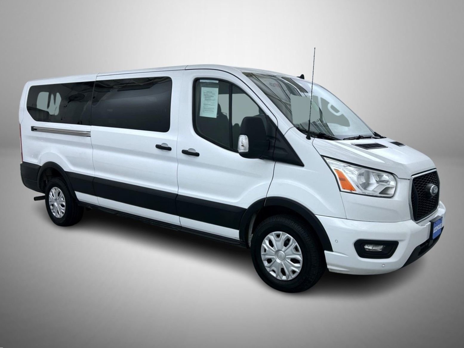 Used 2022 White Ford XLT image 3