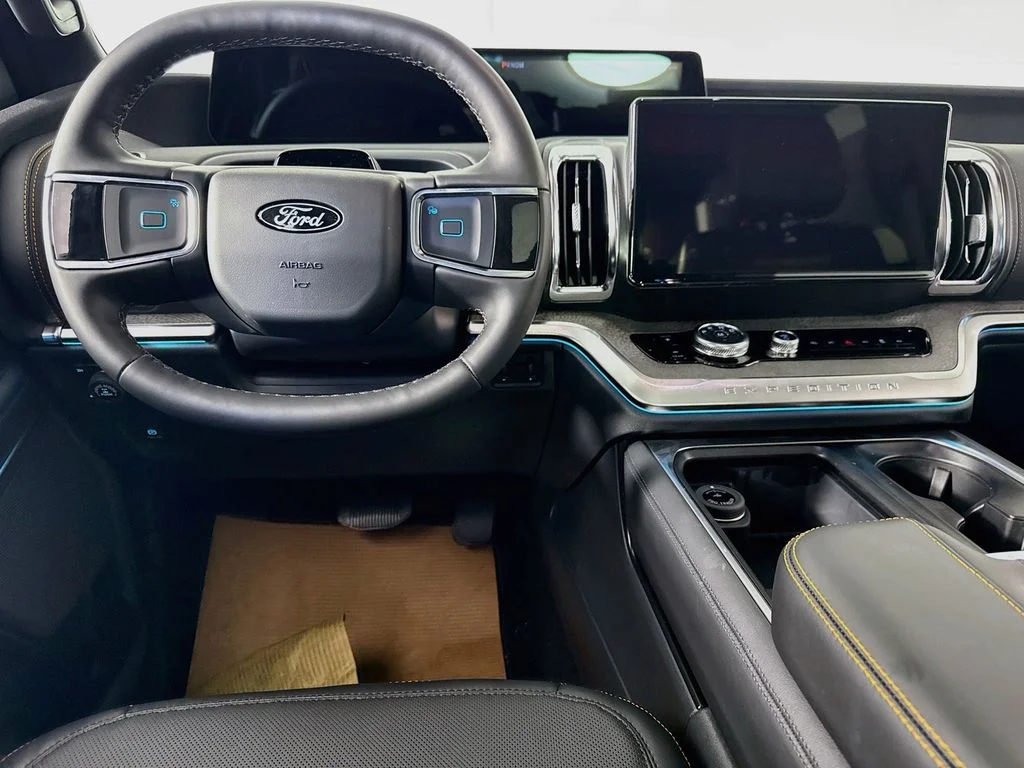 New 2026 Marsh Gray Ford Tremor® image 24