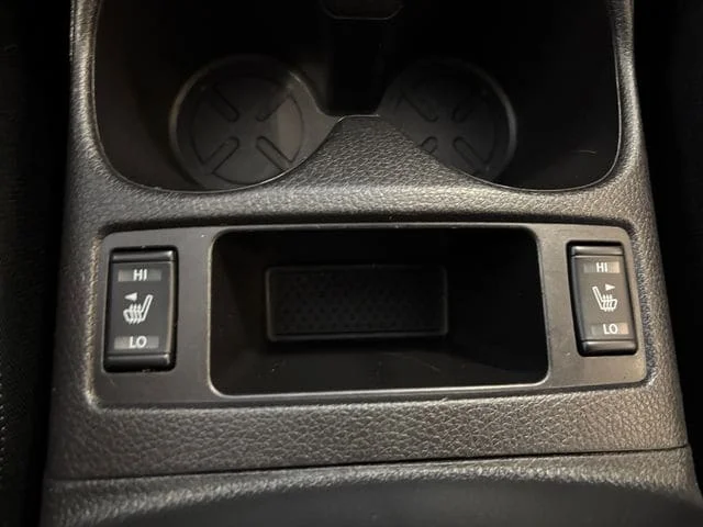 Used 2017 Glacier White Nissan SV image 22