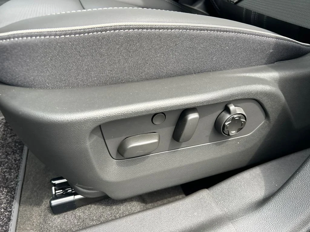 2026 Buick Envision Avenir - Photo 18