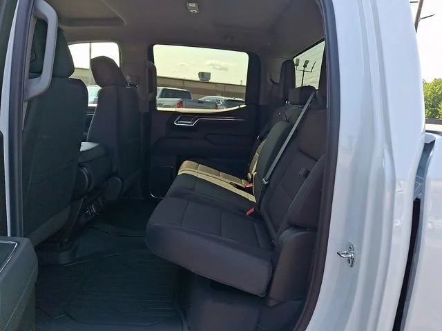 New 2026 Summit White GMC Elevation image 10