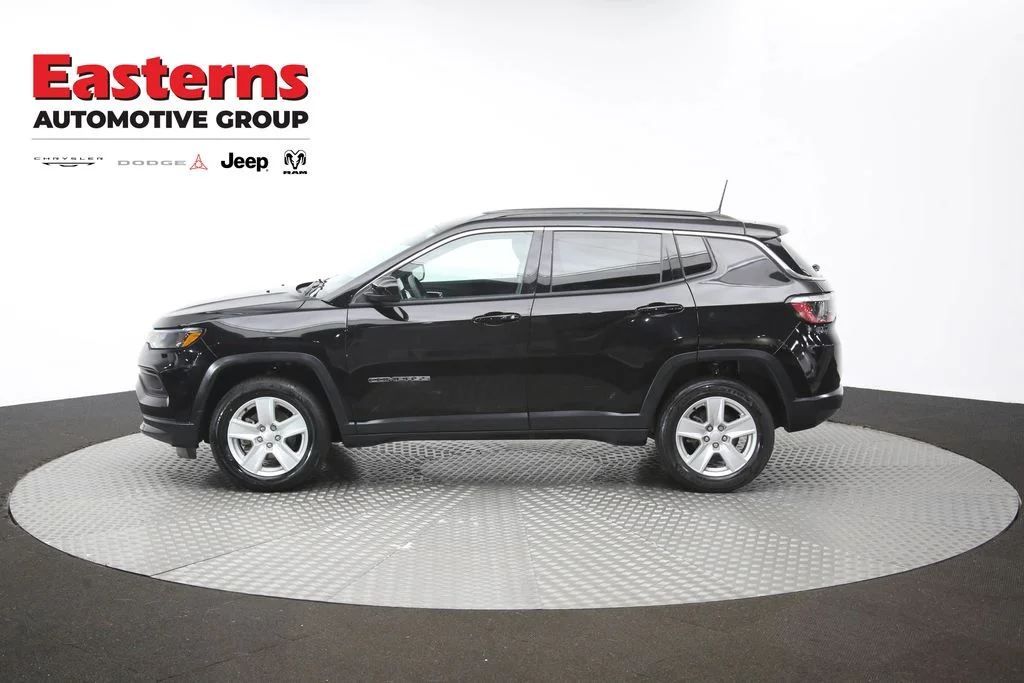 Certified Used 2022 Black Jeep Latitude image 59
