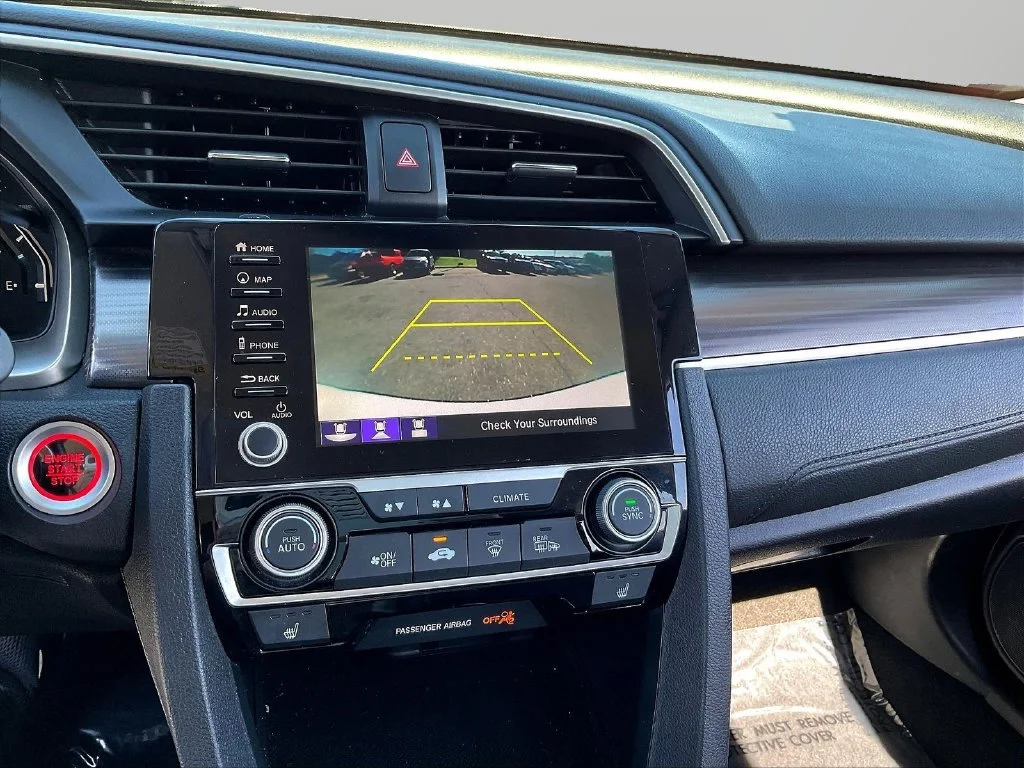 Used 2020 Platinum White Pearl Honda Touring image 15