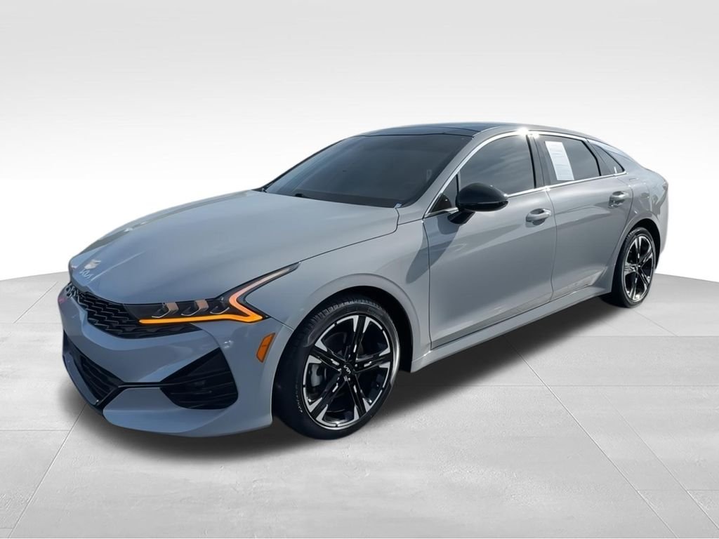 Used 2023 Gray Kia GT-Line image 4