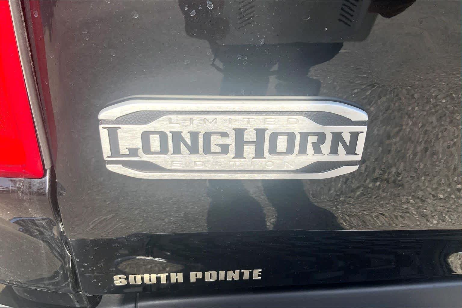 Used 2025 Diamond Black Crystal Pearlcoat Ram Longhorn image 10