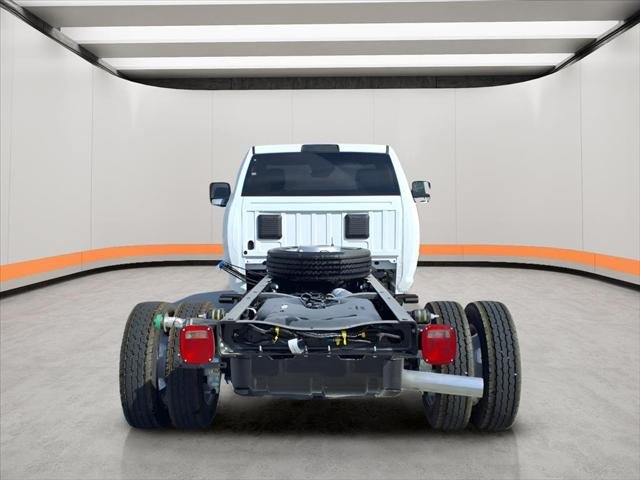 New 2026 Bright White Clear-Coat Exterior Paint RAM TRADESMAN image 6