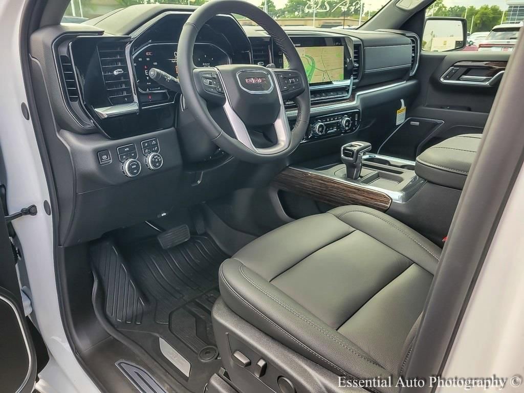 2026 GMC SIERRA - Image 9