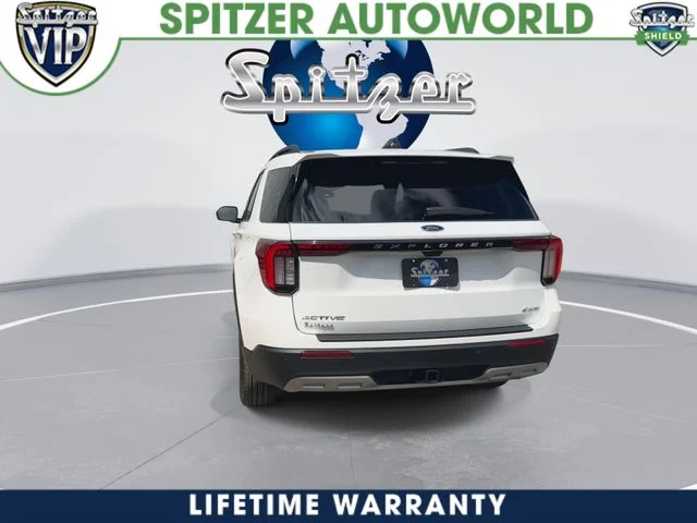 New 2026 Star White Metallic Tri-Coat Ford Active image 8