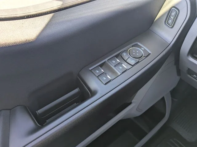 New 2026 Oxford White Ford F-250® XL image 22