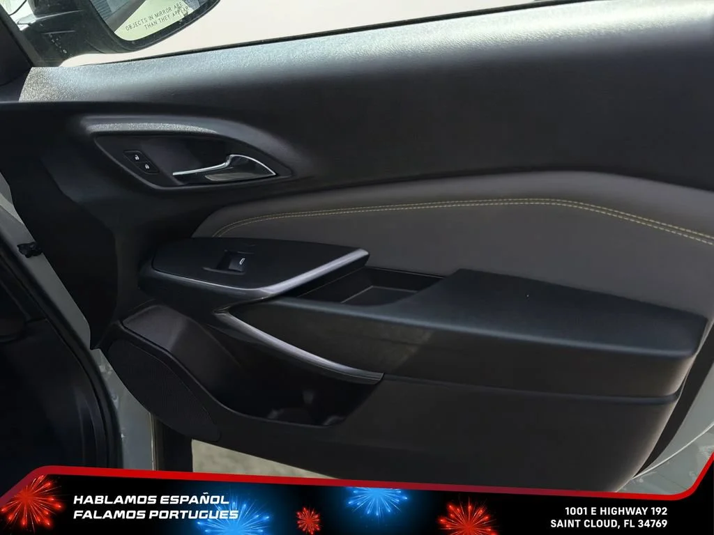 Used 2025 Cacti Green Chevrolet ACTIV image 32