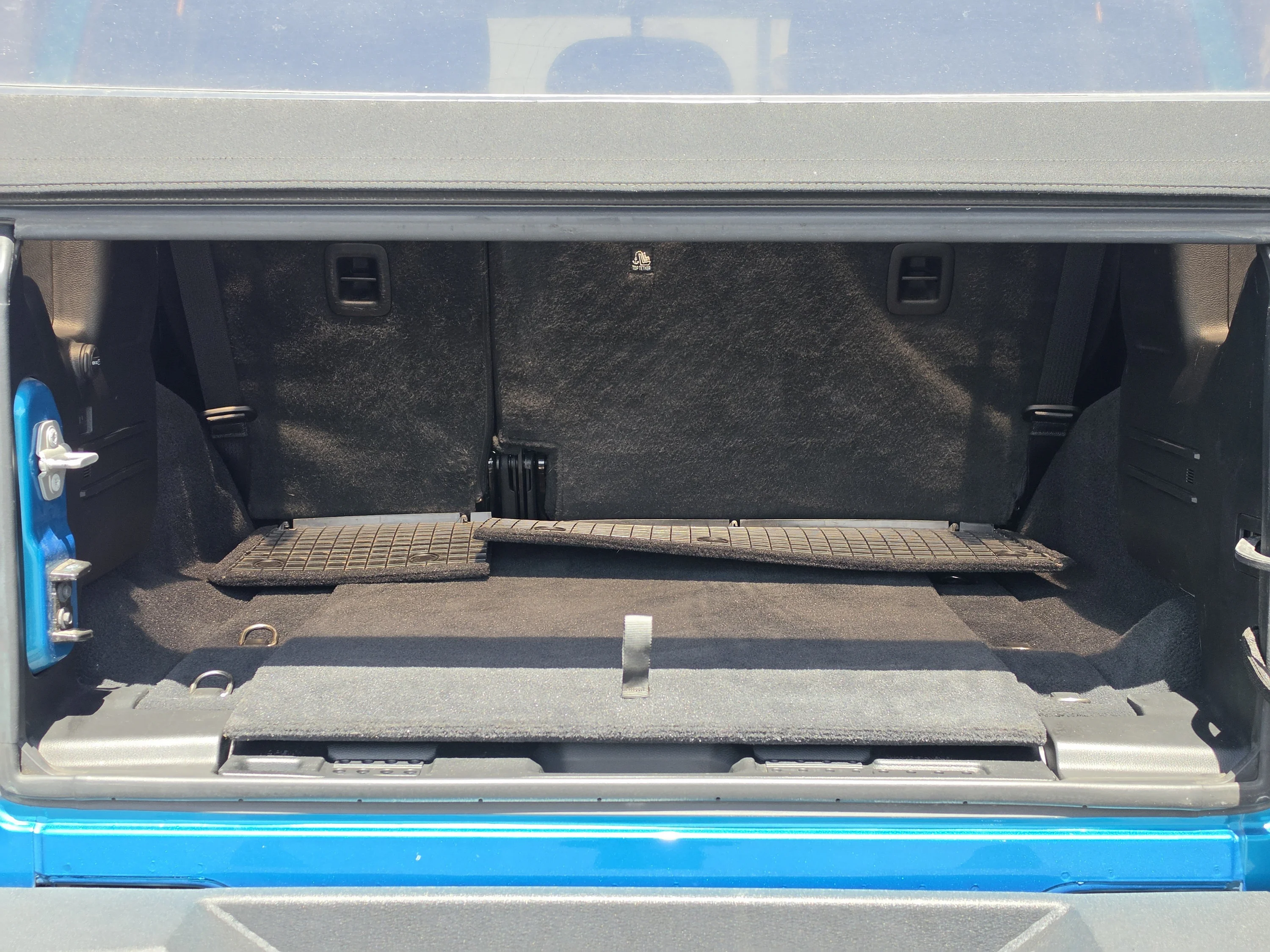 Used 2020 Bikini Pearlcoat Jeep Freedom image 15