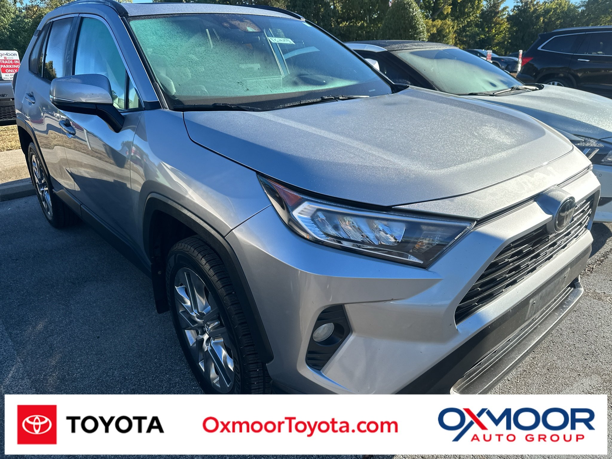 Used 2021 Silver Sky Metallic Toyota XLE Premium image 1