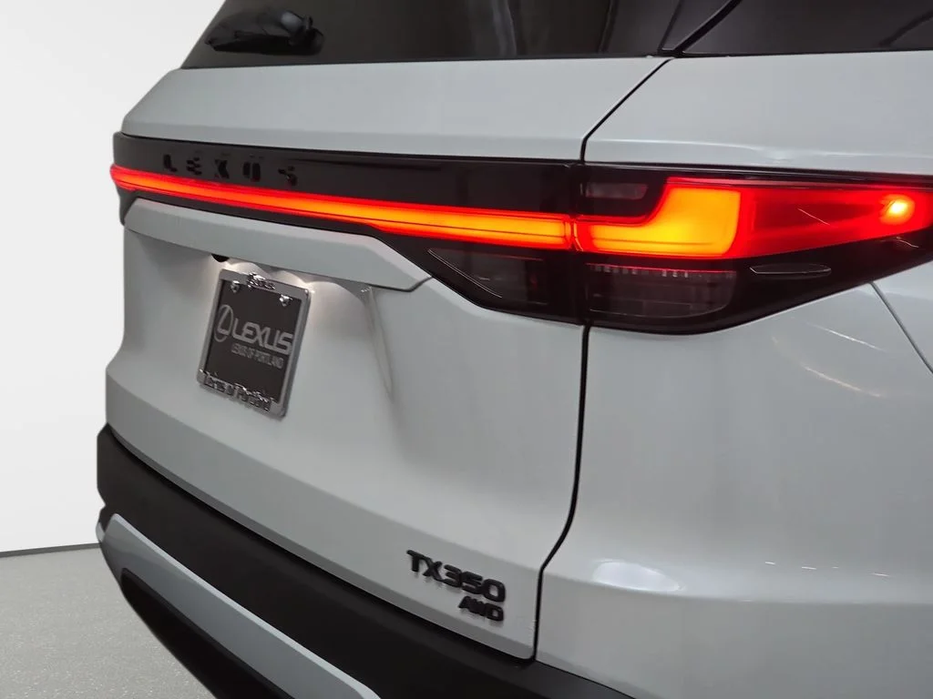New 2026 Wind Chill Pearl Lexus PREMIUM AWD image 31