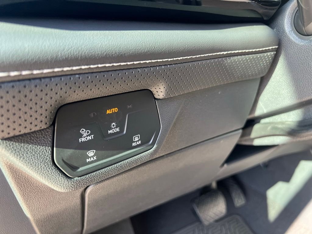 New 2026 Black Volkswagen SE w/Technology image 56
