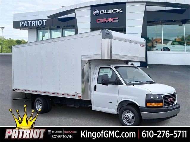 2025 GMC Savana 3500 177" WB's photo
