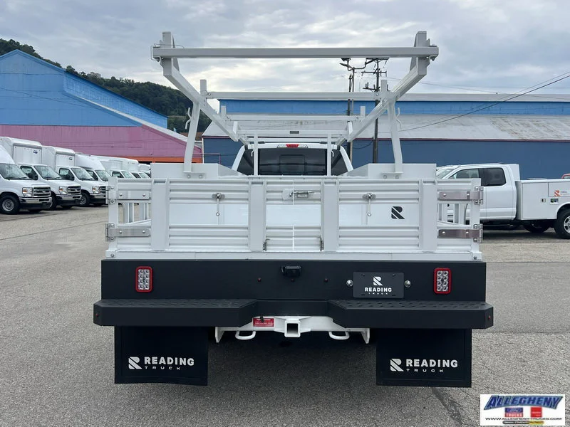 New 2026 Oxford White Ford F-550® XL image 7