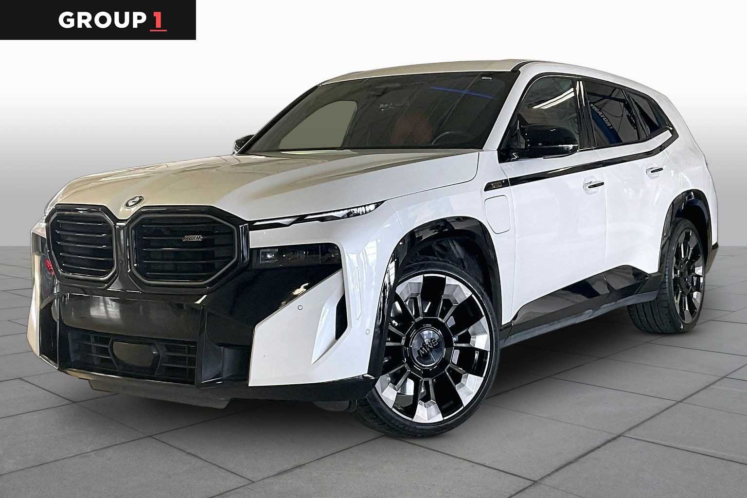2024 BMW XM -'s photo