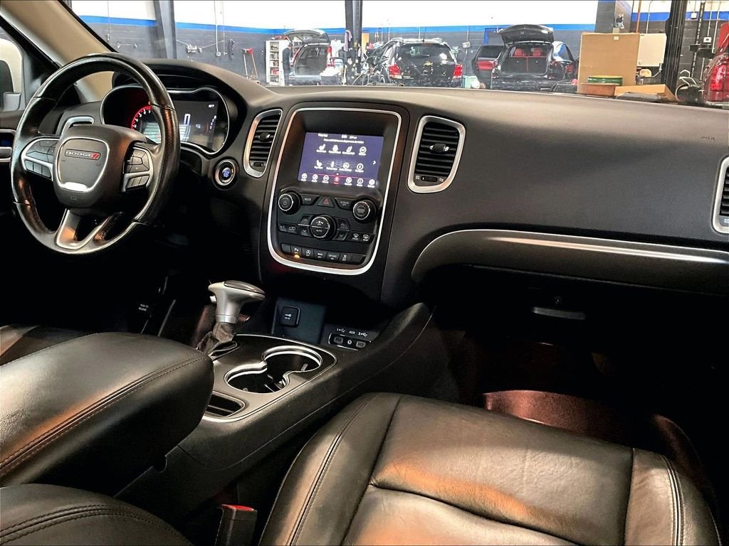 Used 2020 White Dodge SXT Plus image 14