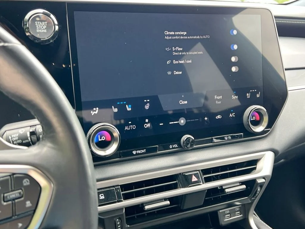 2023 Lexus RX 350 - Photo 17
