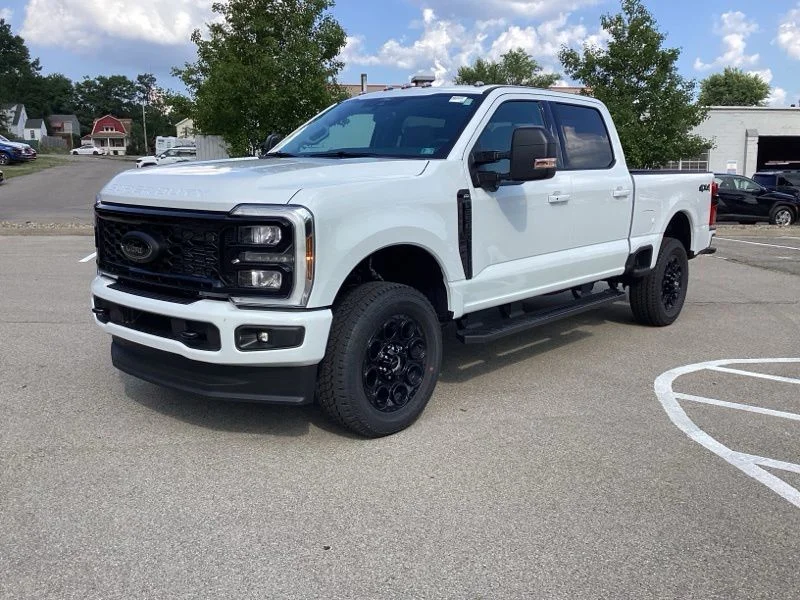 New 2026 White Ford XLT image 3