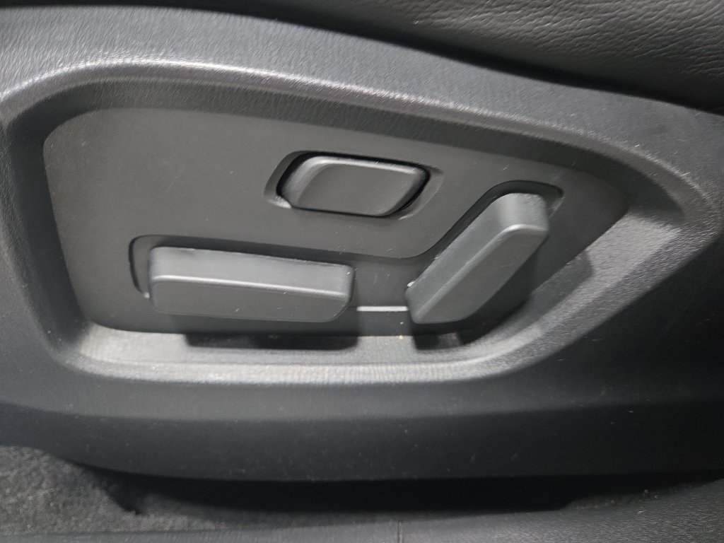 Used 2024 Gray Mazda 2.5 S Carbon Edition image 30