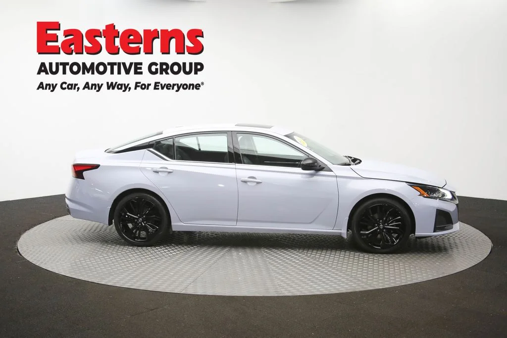 Used 2023 Gray Nissan 2.5 SR image 47