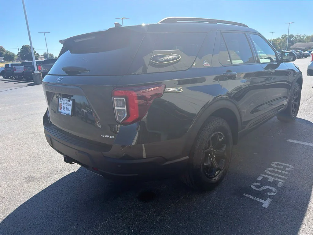 Used 2023 Forged Green Metallic Ford Timberline image 5