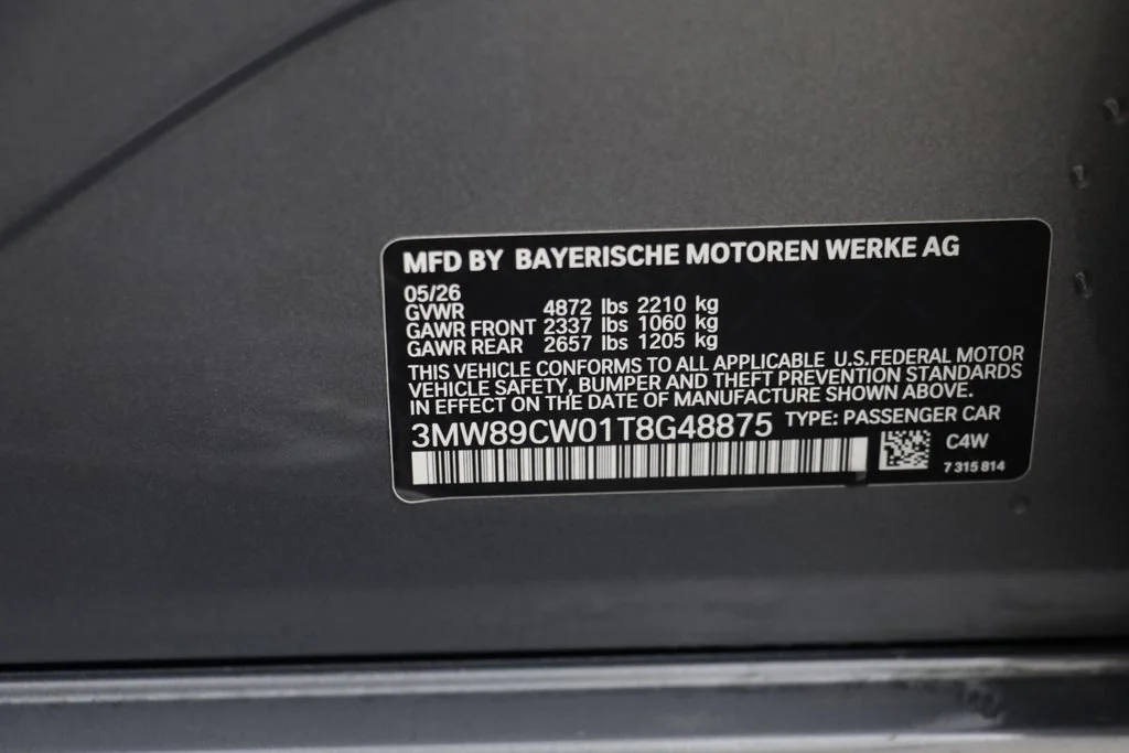 New 2026 SKYSCRAPER GREY BMW 330i NA xDrive image 24