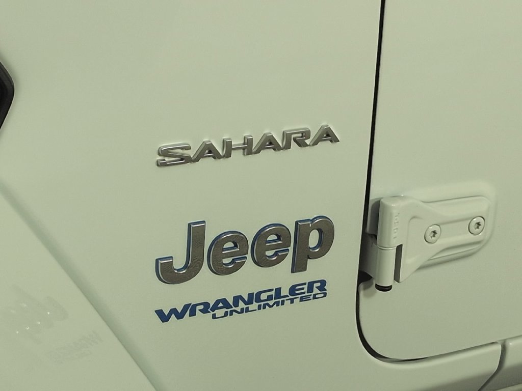 Used 2022 White Jeep Unlimited Sahara 4xe image 15