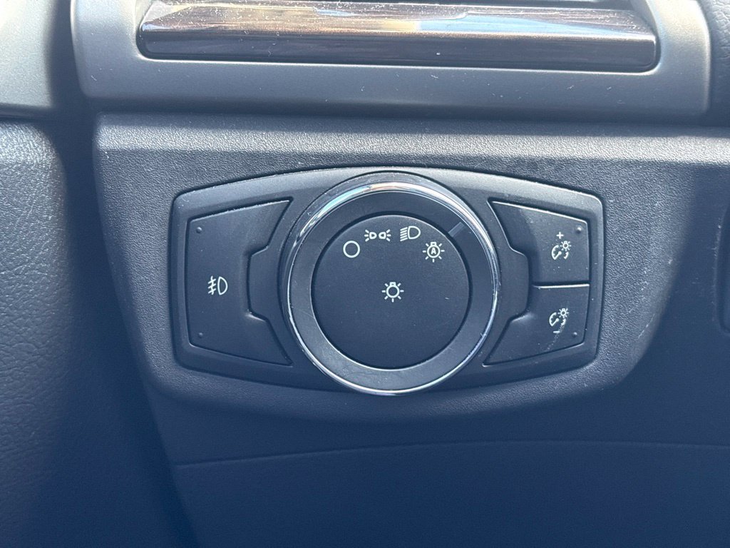 2015 Ford Fusion SE - Photo 31