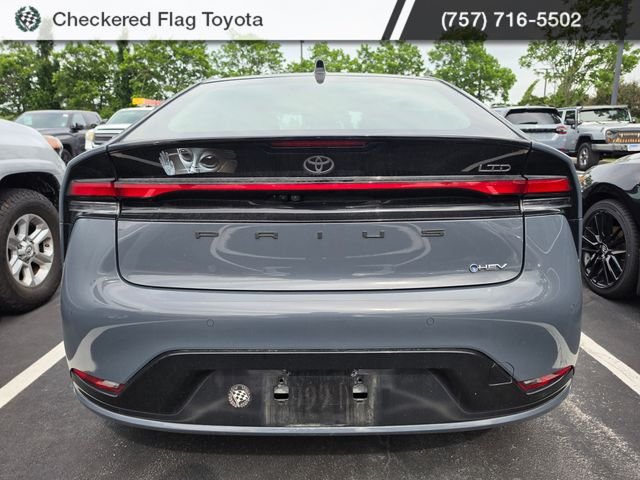 Used 2023 Guardian Gray Toyota Limited image 5