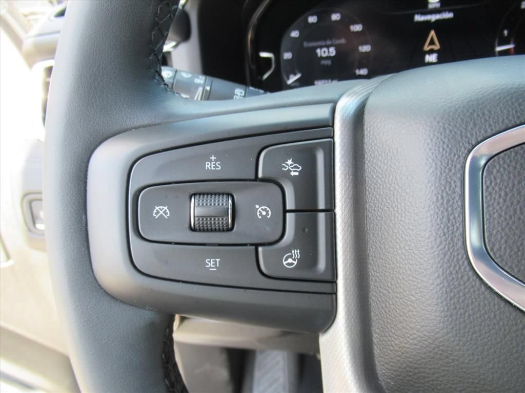 2024 GMC Yukon Denali - Photo 26