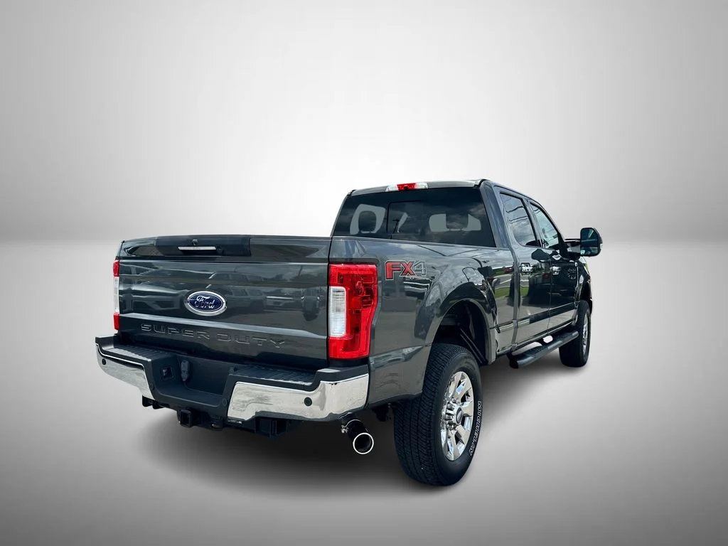 Used 2019 Gray Ford Lariat image 4