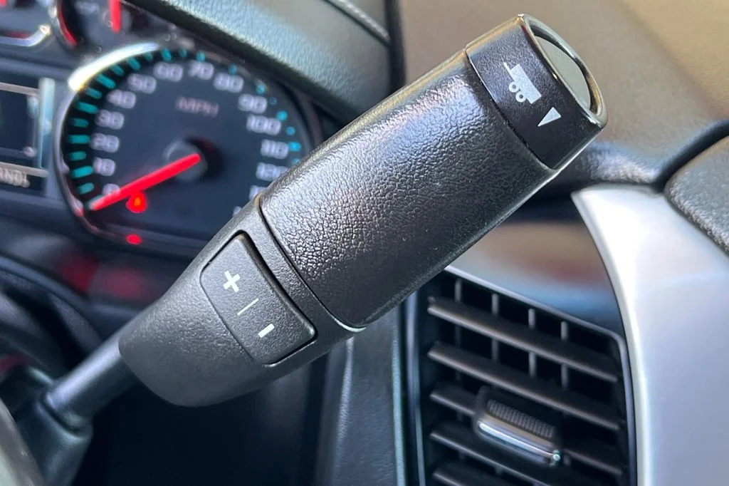 Used 2019 Black GMC SLT image 26